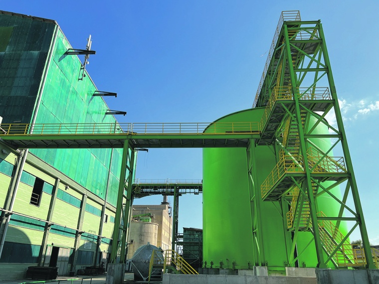 The plant on the site of the Prahovo Industrial and Chemical Park is designed...