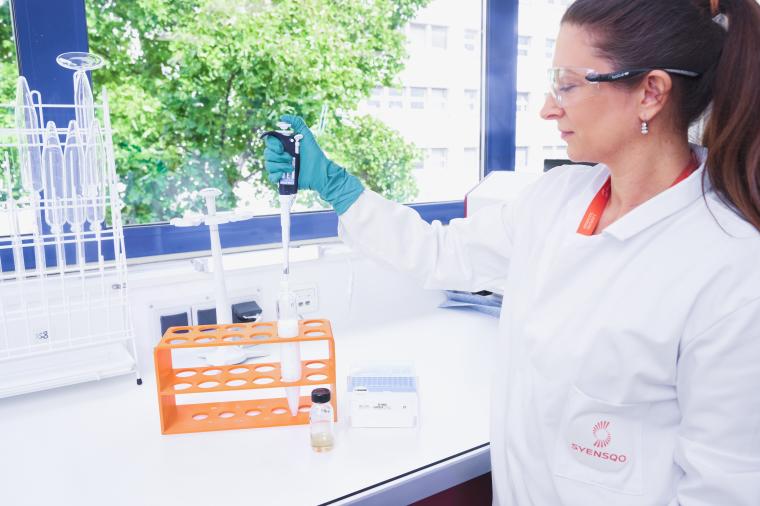 Researcher in laboratory