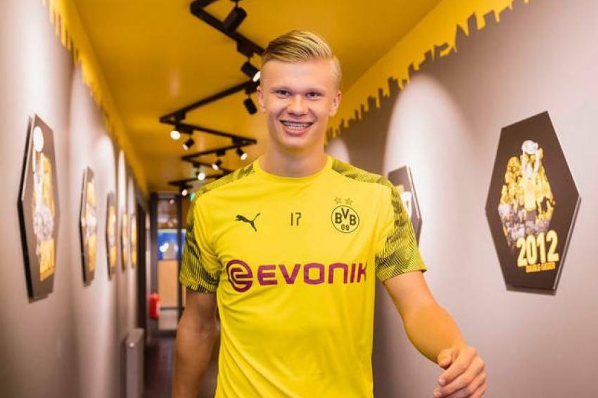 Evonik Focuses Partnership With Borussia Dortmund On International Target Audience Chemanager